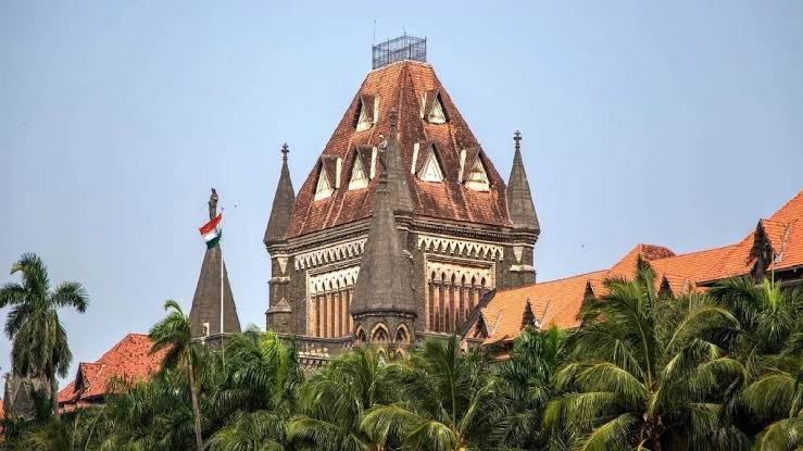 Bombay High Court : बॉम्बे उच्च न्यायालय अंतर्गत भरती; पात्रता 4थी पास